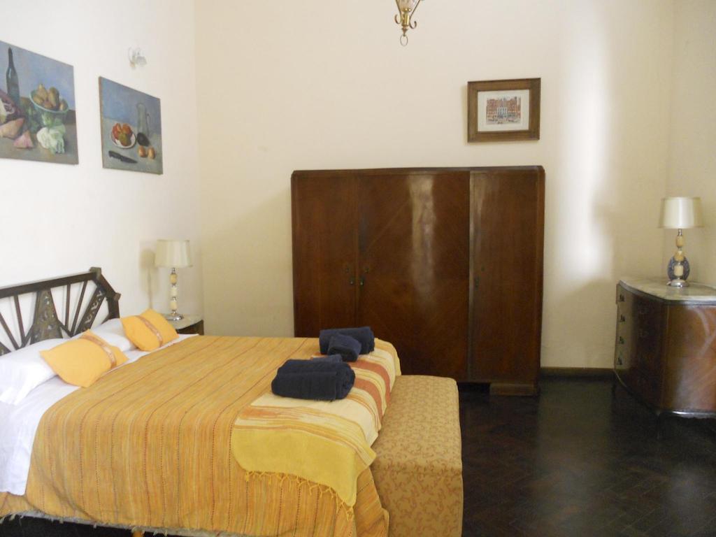Hotel Santa Maria De La Salud Buenos Aires Exteriör bild